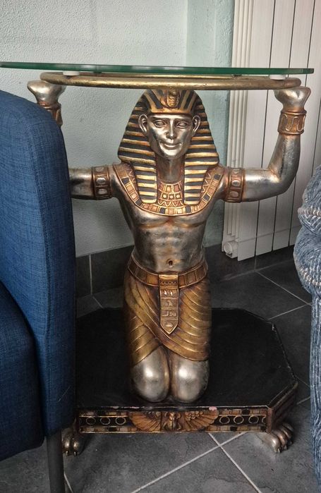 Masã egipteanã decorativã Ramses