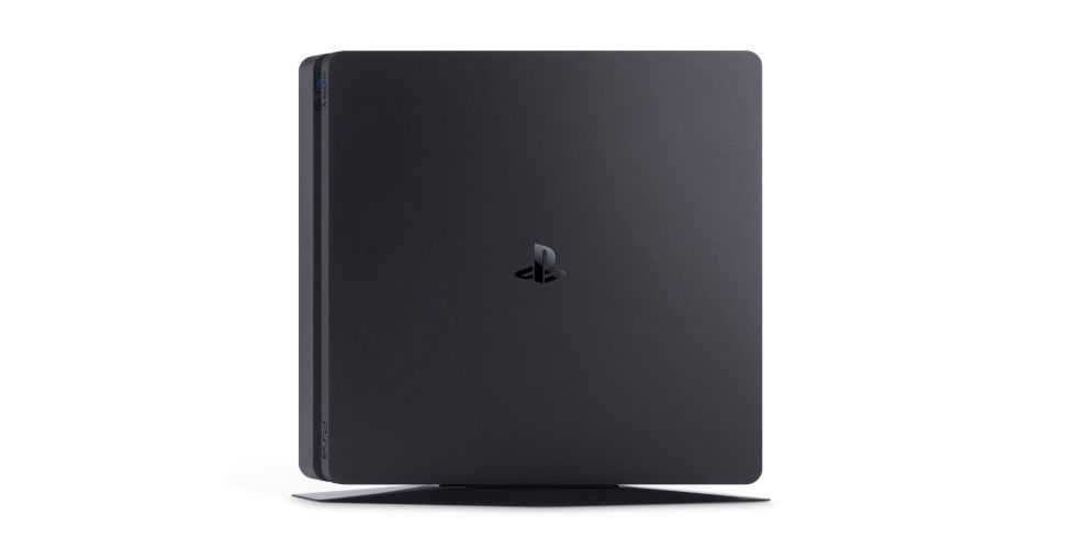PlayStation 4 Slim 1TB + 2 контролера + игри – ПЪЛЕН КОМПЛЕКТ