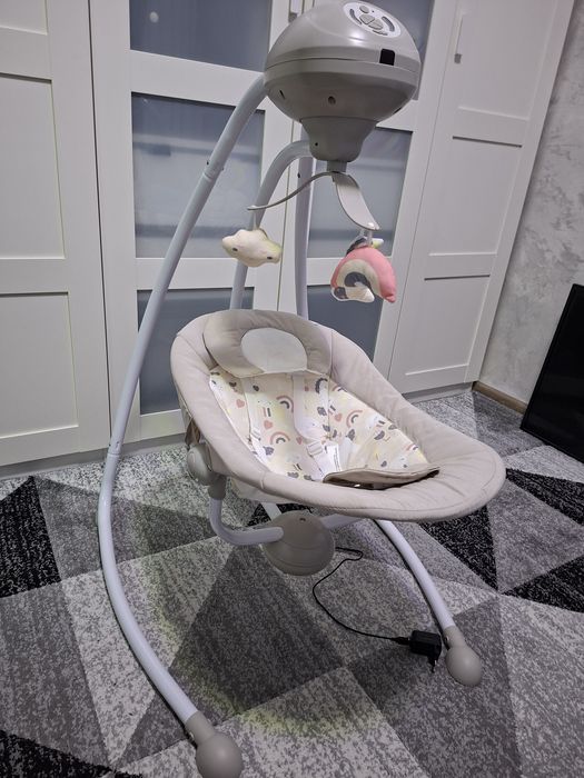 Leagăn, balansoar electric