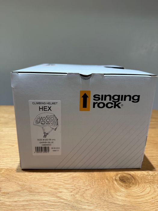 Каска за катерене Singing Rock Hex (размер М 52/58)