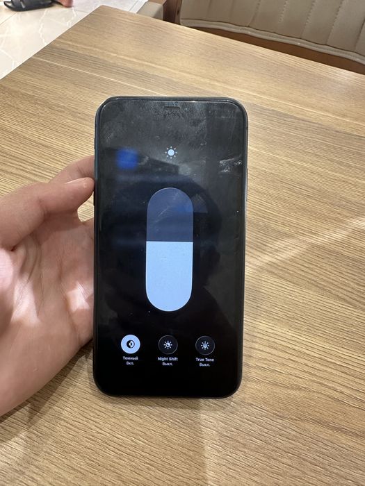 Iphone 11, 74% qora , 64GB, Yech yeri achilmagan hammeri original