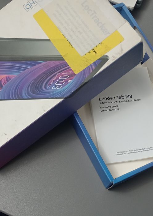 Планшет срочно сотилади холати зур ранги кора каропка документлари бор