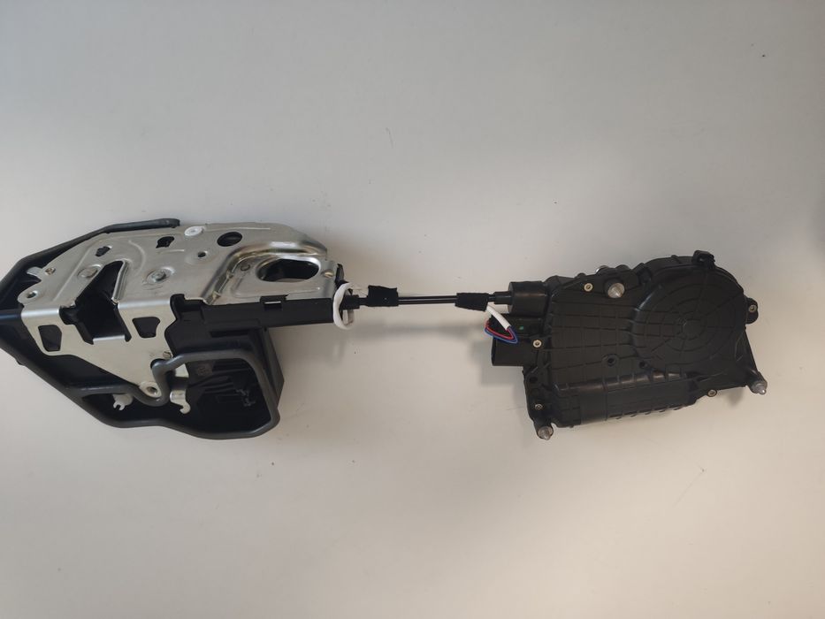 Предни брави с вакуум BMW F10  5/7 F10/F11/F01/F02