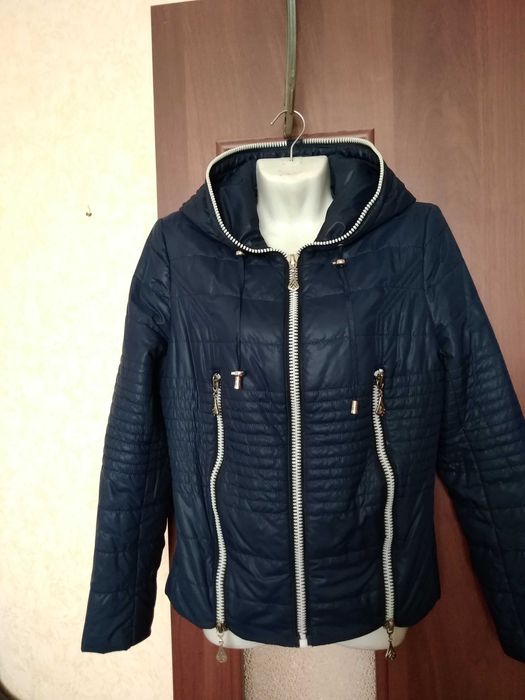 Молодежная куртка.