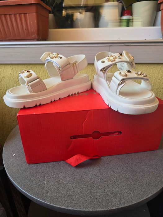 Дамски сандали ALDO