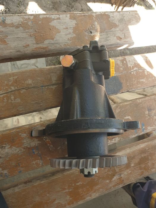 toplivnoy nasos sotiladi