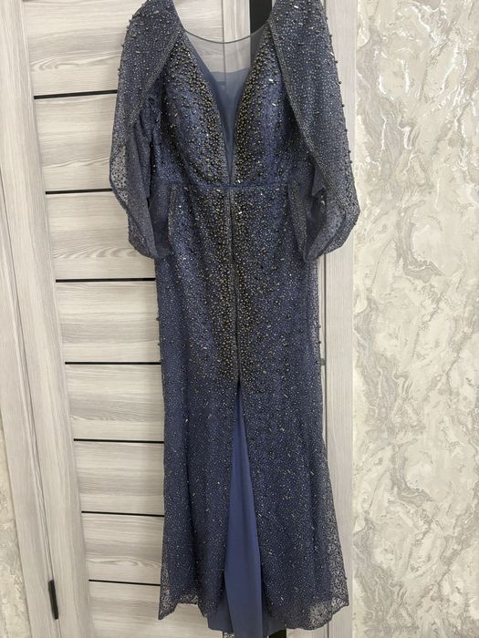 Продам шикарное платье