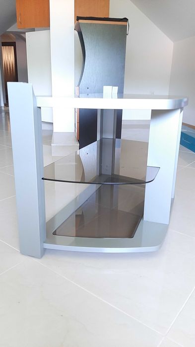 Suport (stand) TV Samsung, 3 etaje fixe, argintiu, lemn/sticla, nou