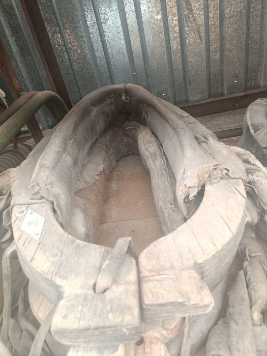 Хомут для лошади