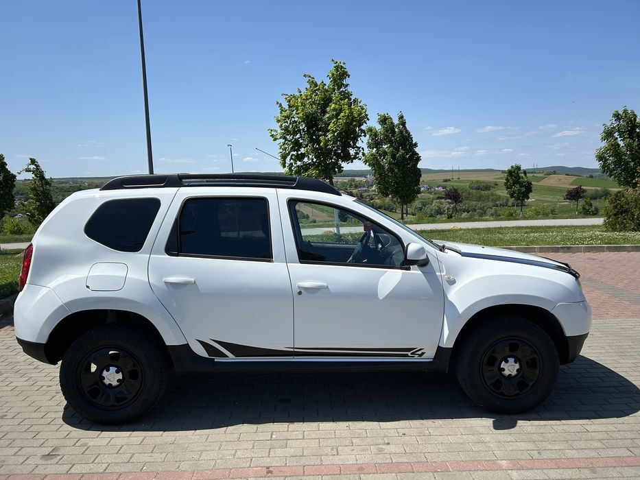 DACIA Duster 2011 — imagine 5