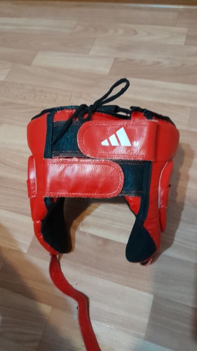 Шлем для единоборств