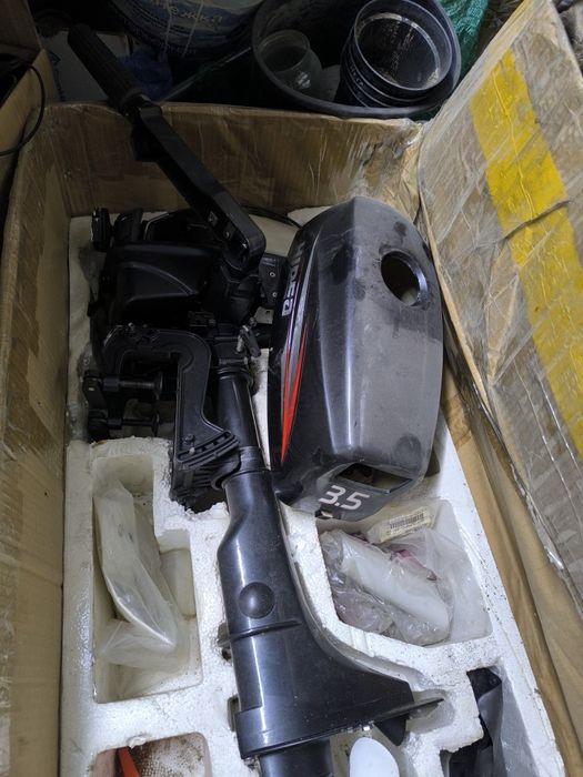 Продам лодочный мотор hidea