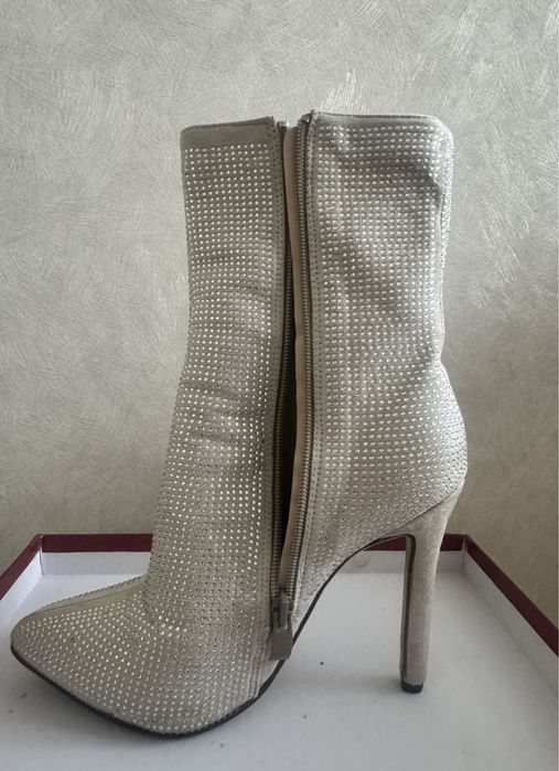 Продам ботильоны