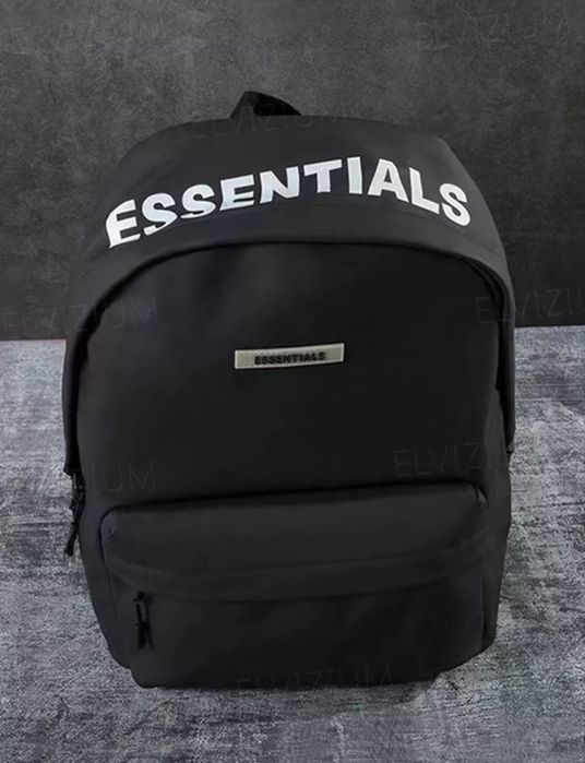 Рюкзак от Essentials
