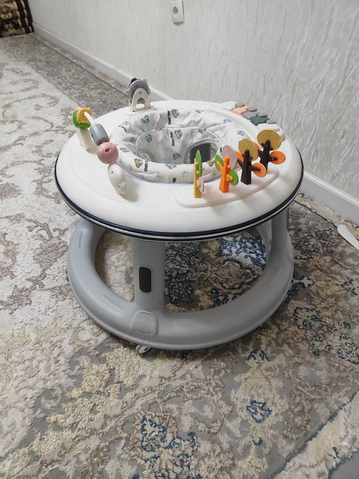 Коляска, стульчик люлька, ходунок