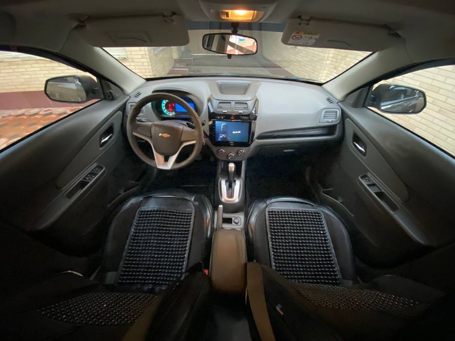 Chevrolet Cobalt sotiladi