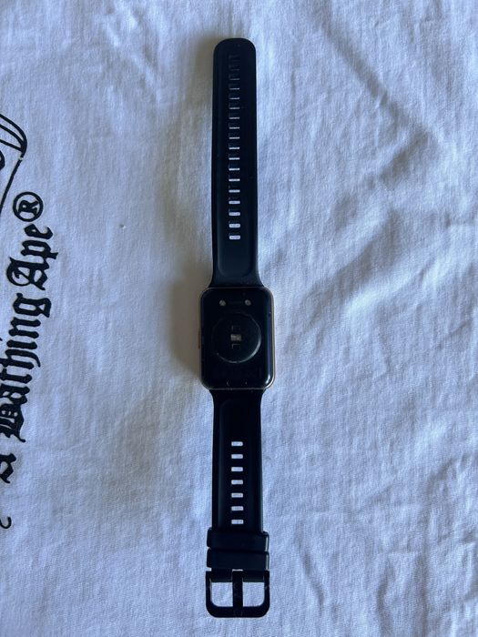 Продам смарт часы Huawei watch fit 2-83B
