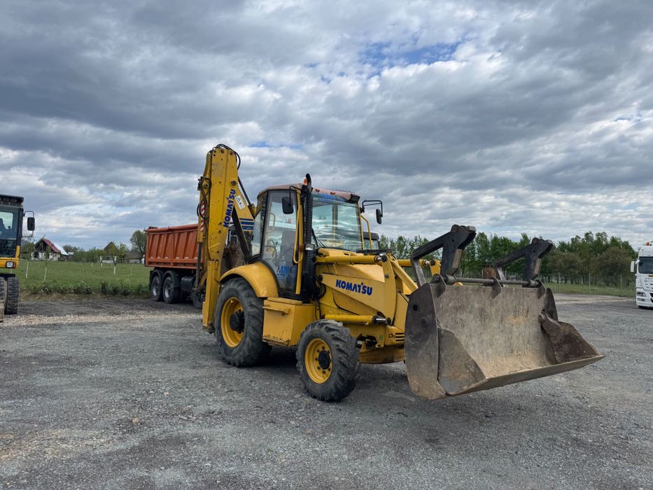 Buldoexcavator KOMATSU