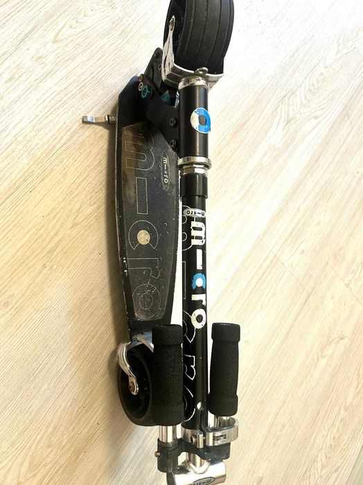 Trotinetă Micro Rocket Black – demontabilă, stare bună