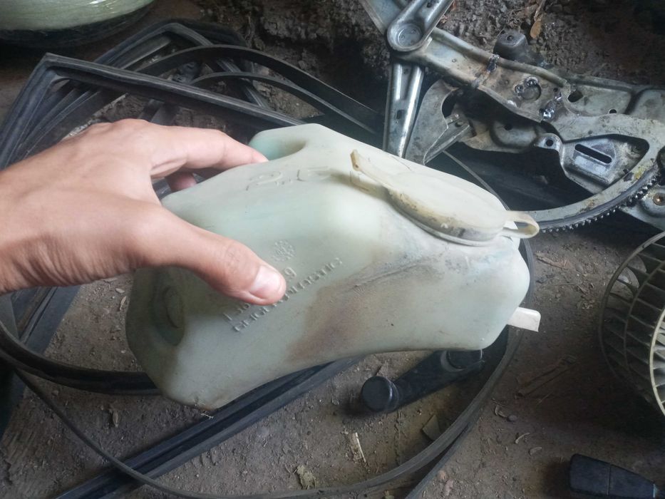 Мелочи для бмв тройки