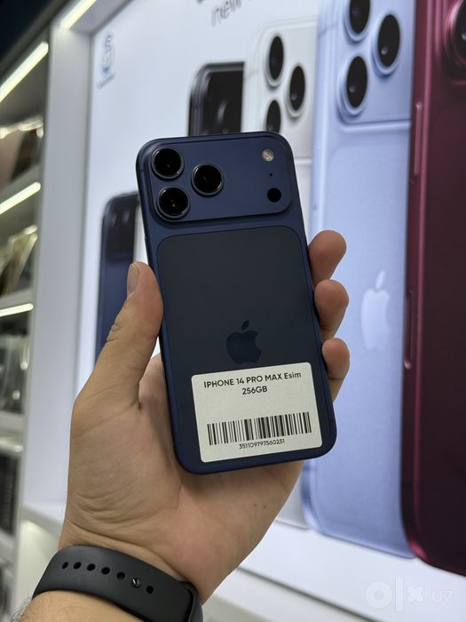 Iphone14pro max 17pro max korpusiga takilgan!