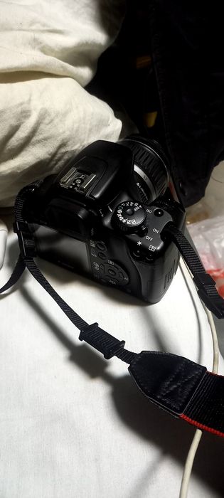 Canon kamera sotiladi