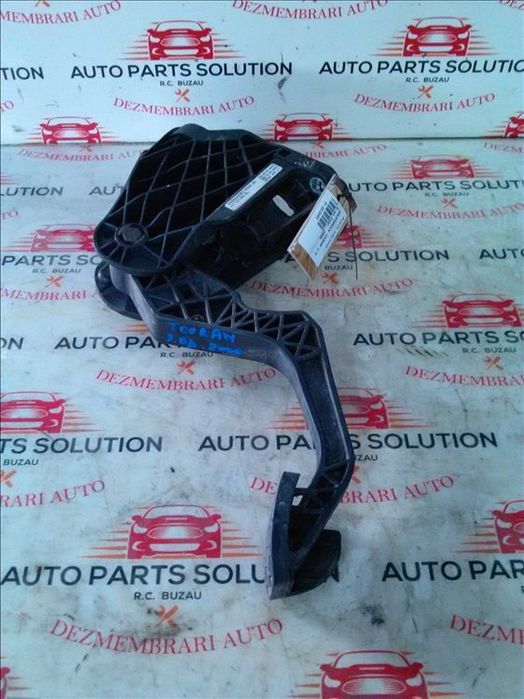 pedala ambreiaj volkswagen touran 2.0 d an fabr. 2006