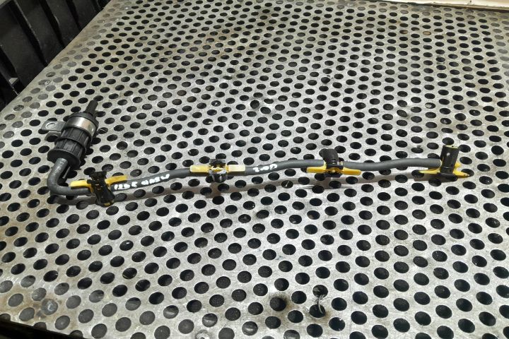 Rampa retur injectoare 1751100Q0K 1751100Q0K Nissan Qashqai prima gen