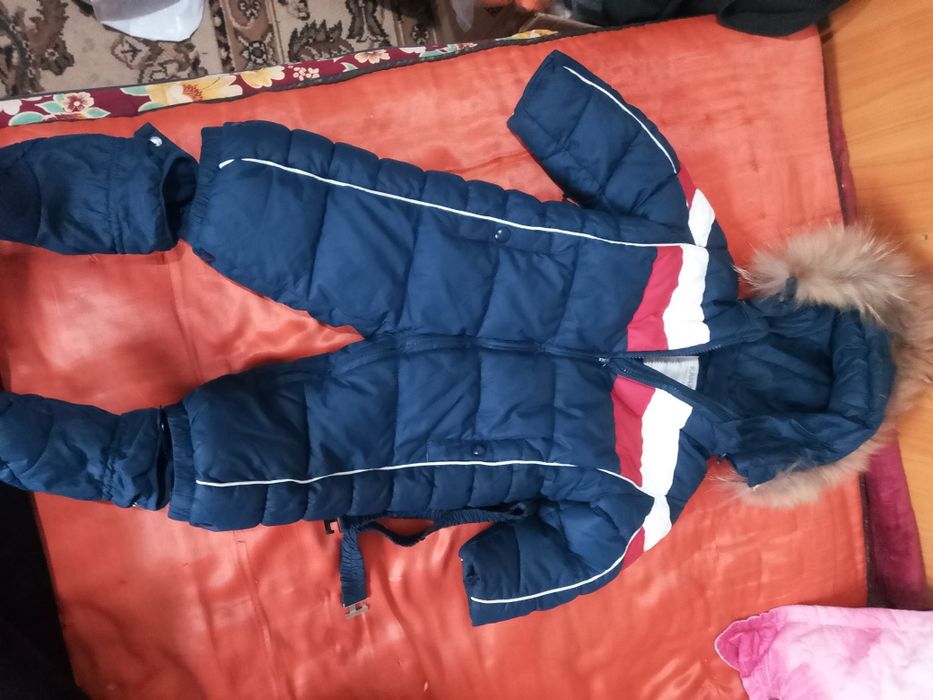 Продам вещи б/у ..