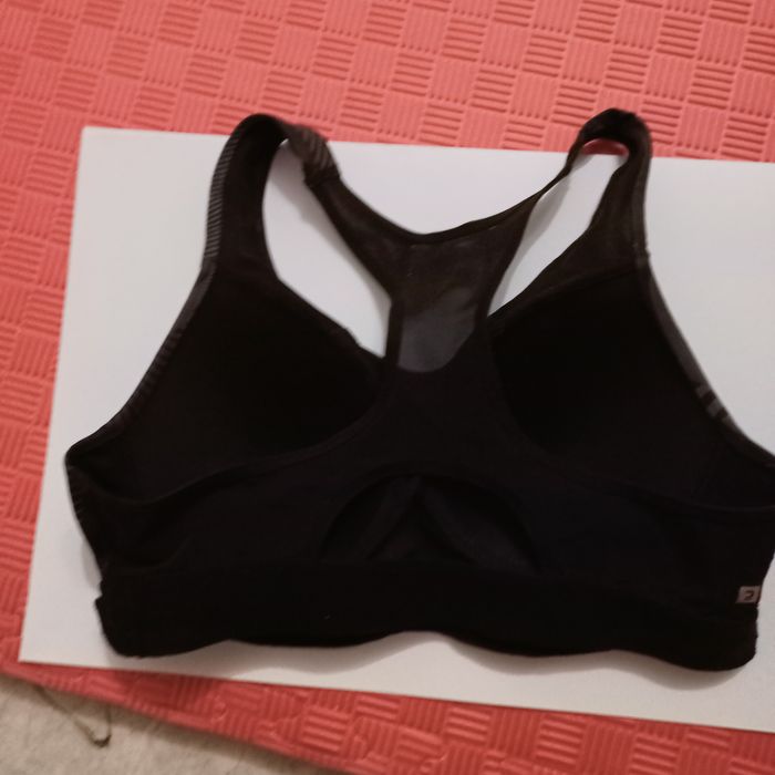 Продам спортивный топик