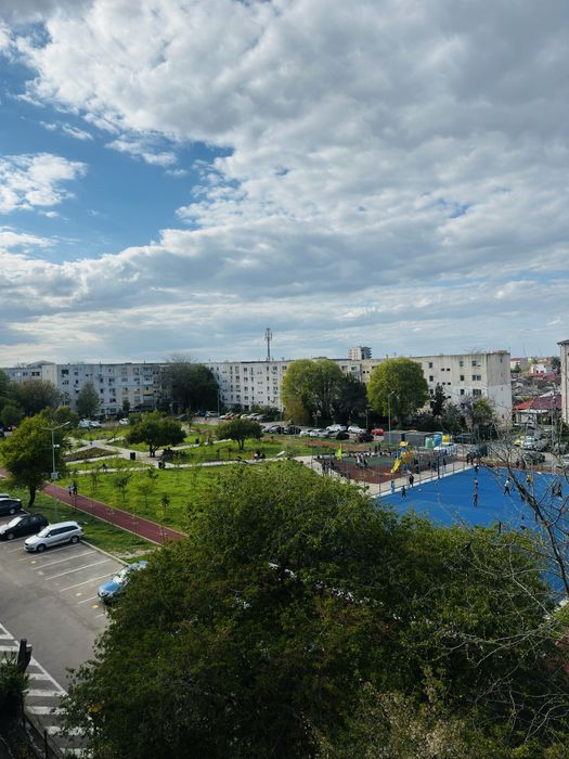 Apartament 2 camere, transformat in 3 camere, Zona  Inel 2 - Aleea Solidaritatii