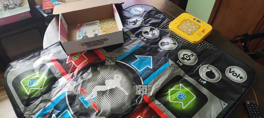 музикална танцова подложка