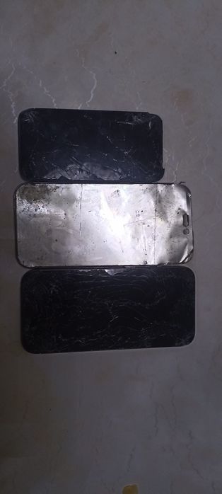 Zapchast Iphonelar sotiladi