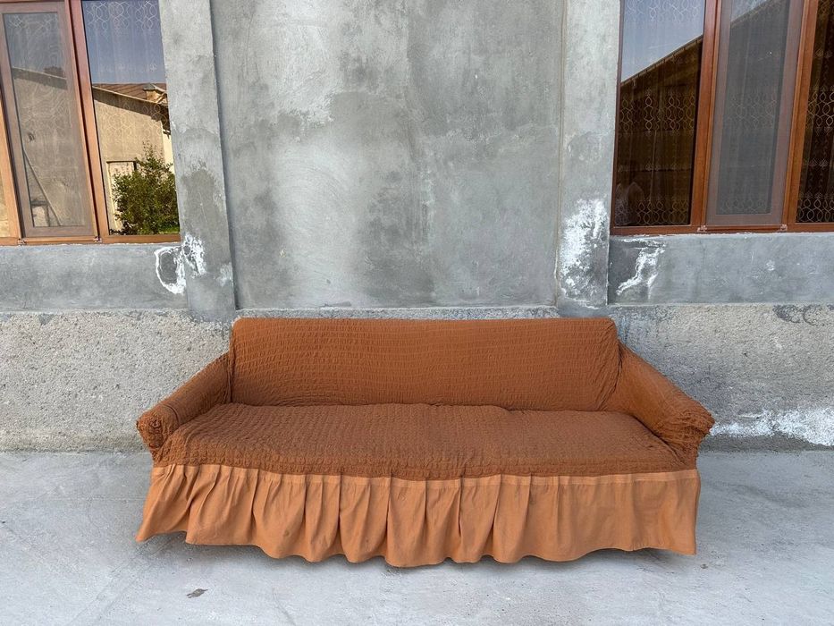 диван и кресло  термо  книжни полка  шкаф для посуди  и полка