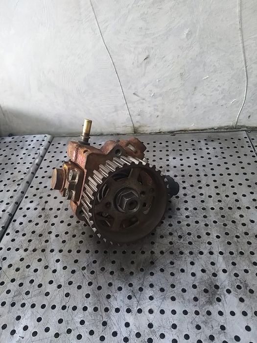 Pompa inalta 1.6 tdci ford c max 0445010102 9683703780a