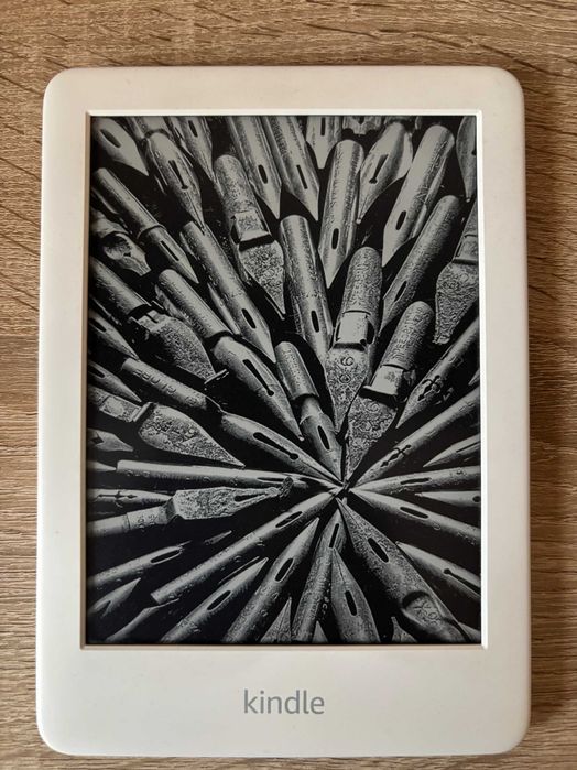 Kindle ebook reader Generatia 10