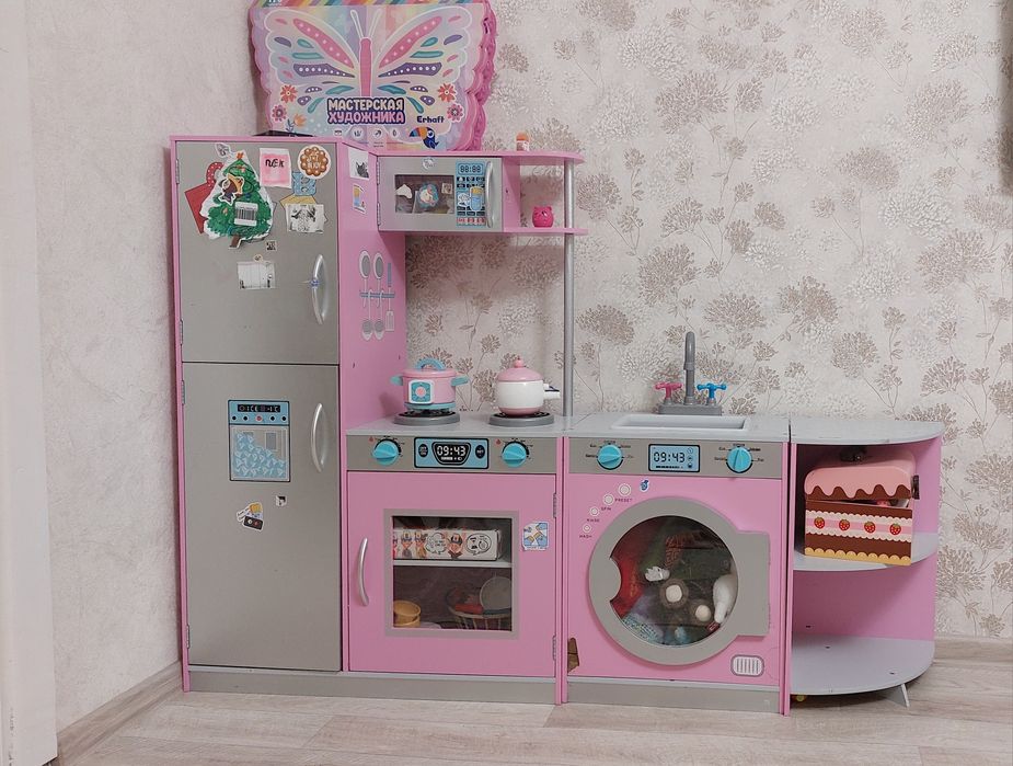 Продам детскую кухню