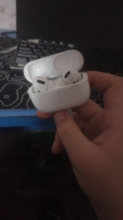 Продам наушники .