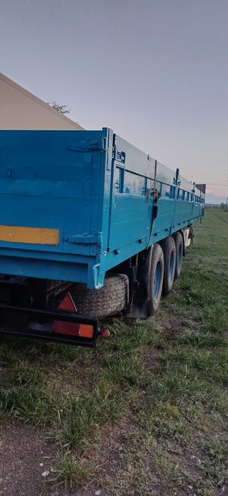 Про дам полуприцеп