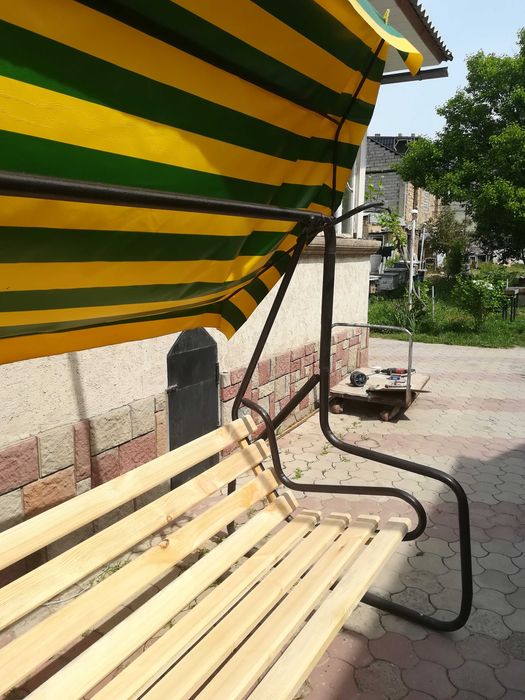 Продаю качели и мангал для шашлыка