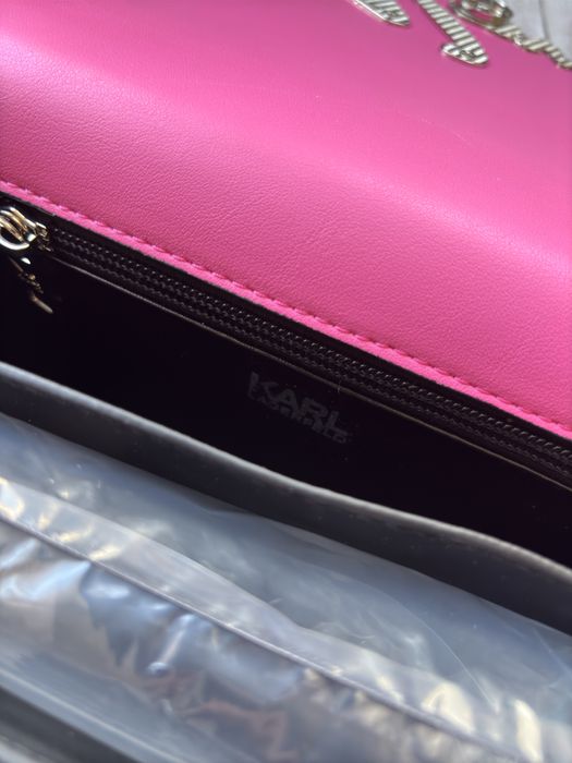 Karl Lagerfeld чанта