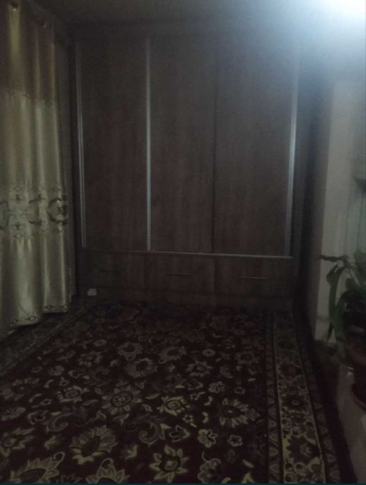 Ишлидига киз ва аёлларни ижарага уй