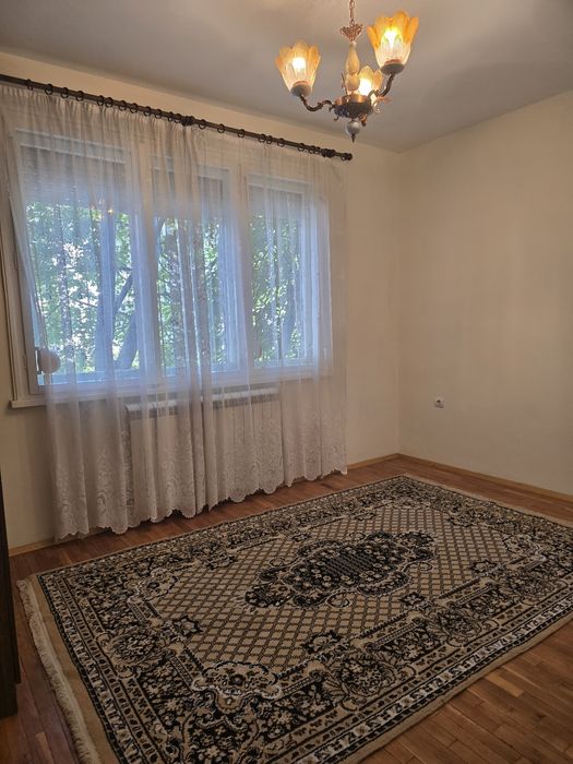 Под наем апартамент с две спални