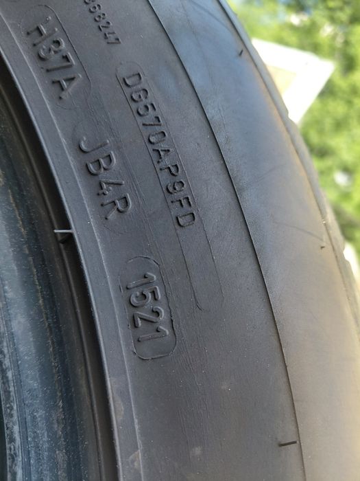 235/55/17 Dunlop 4бр..гуми.dot2021