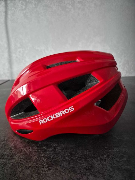 Каска велосипедная