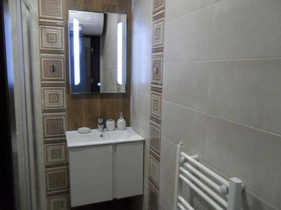 Дава се под наем Двустаен апартамент в Пловдив, Централна гара - 70 кв.м за 700 € - Снимка #7