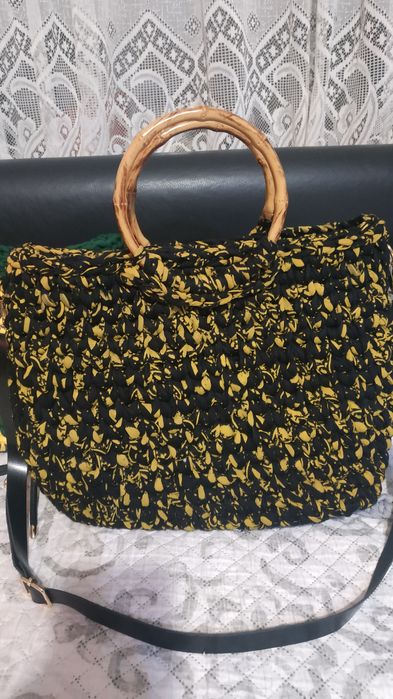 Чанта плетена-Аксесоар за всяка кокетна дама