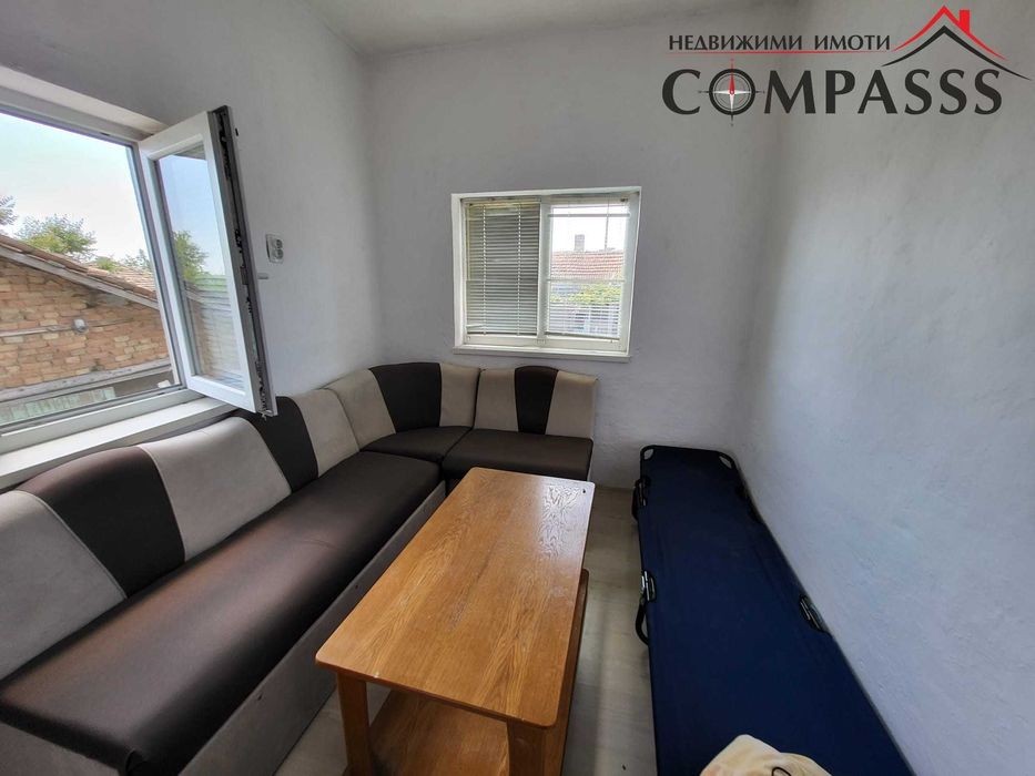 Обл. Добрич, с. Полк. Иваново, къща с двор – 52000евро!