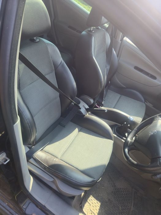 Пежо 207 SW 1.6 HDI.  НА ЧАСТИ