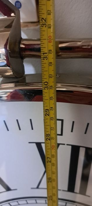 Голям стенен часовник